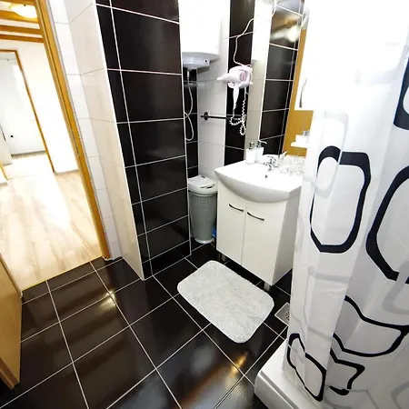 Budan Apartment *