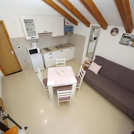 Budan Apartment *