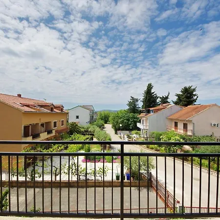 Budan Apartment *